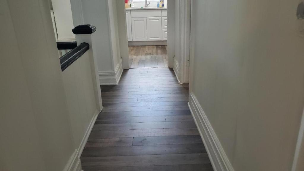 Gorgeous Victorian House!! Entire Suite In Sam'S Home New York Rum bild